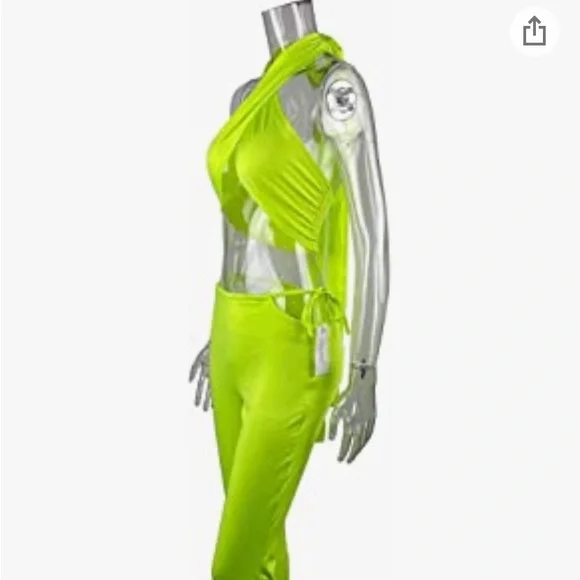 Two Piece Set 💚 - Picture 6 of 6